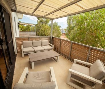 “Partly Furnished Industrial-Style Home in Secure Complex” - Photo 2