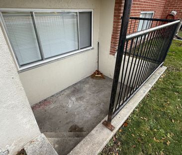 For Lease - 1170 Hamilton Road Unit# 105, London East, Ontario - Photo 5