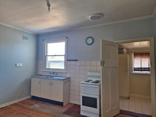 12 Derwent Close, Port Augusta SA 5700 - Photo 1