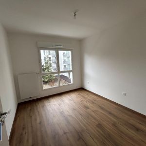 Location Appartement 2 pièces 45m² CLERMONT FERRAND 63000 - Photo 2