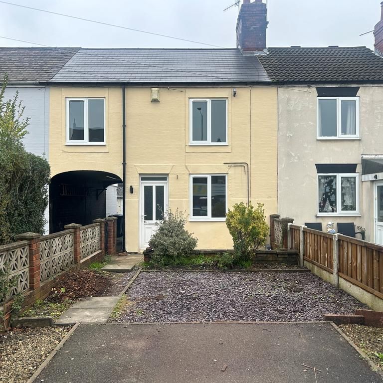 2 bedroom terraced house to rent - Photo 1