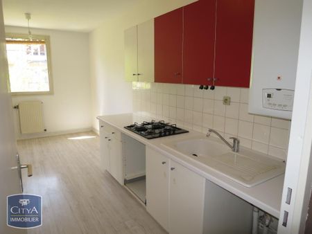 Location Appartement 4 pièces 80m² FONTAINE 38600 - Photo 4