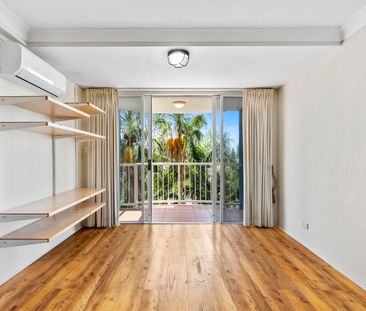 One-bedroom apartment in Bel Air - Photo 2