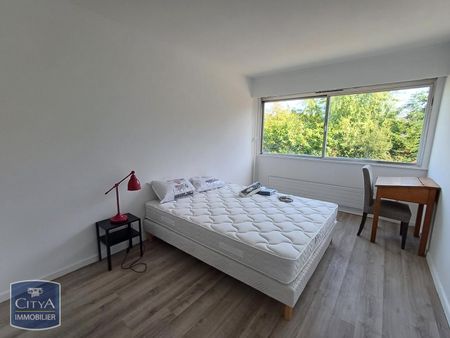 Location Appartement 2 pièces 62m² ROUBAIX 59100 - Photo 4