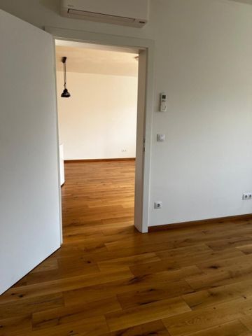 Erstklassige 2-Zimmer-Wohnung mit großem Balkon – Bezug sofort! - Photo 4