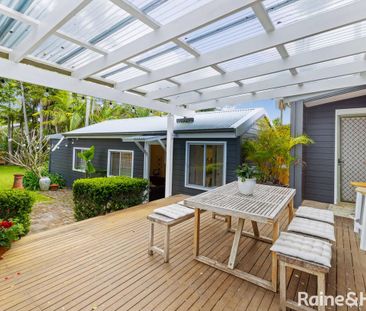 Classic Avalon Beach Cottage - Photo 5