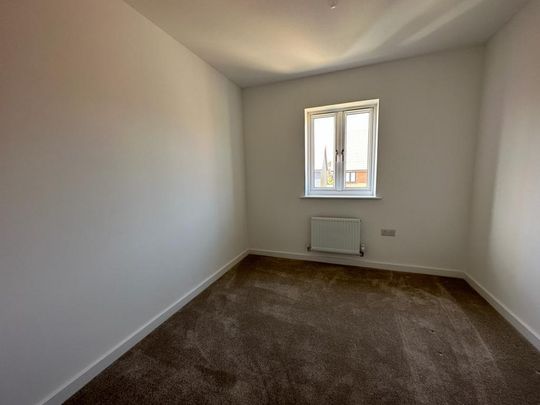 3 bedroom end of terrace house to rent - Photo 1