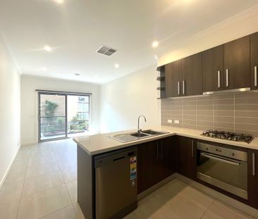 2/14 Purches Street, Mitcham - Photo 3