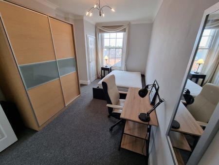 2 Bed Student Accommodation - Photo 5