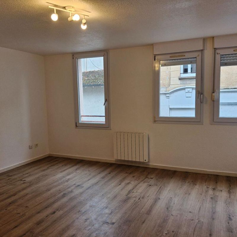 Location Appartement 2 pièces 44m² ROANNE 42300 - Photo 1