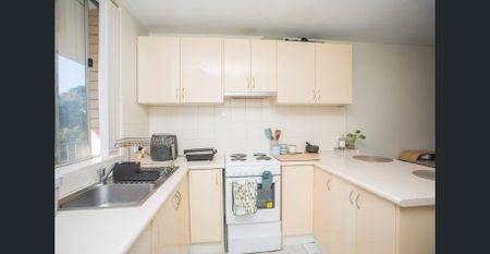 Low-maintenance, lock-and-leave lifestyle! - Photo 2