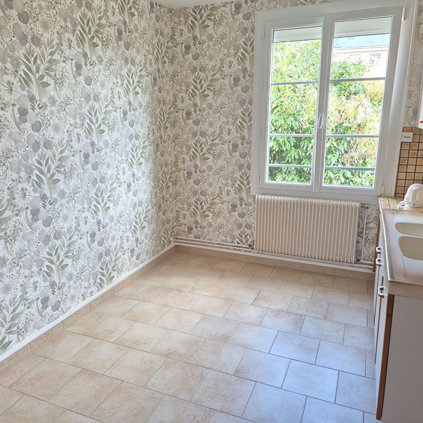 A LOUER Appartement 50000 Saint-lo 3 pièces 74.19 m2 - Photo 1