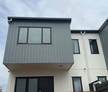 Pet friendly terrace house - Photo 2