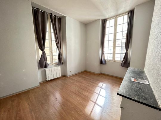 Location Appartement 2 pièces 41m² BORDEAUX 33000 - Photo 1