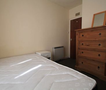 Pitfour Street, Dundee - Photo 2