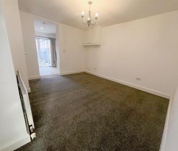 1 bed apartment to rent in Oldgate Lane, Thrybergh, Rotherham - Photo 2