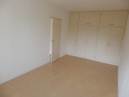 T2 Lingolsheim ROETHIG - EGLISE STE CROIX - Photo 3