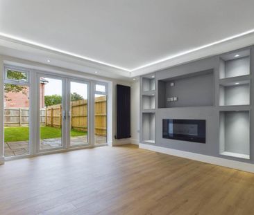 3 bedroom semi-detached house to rent - Photo 5