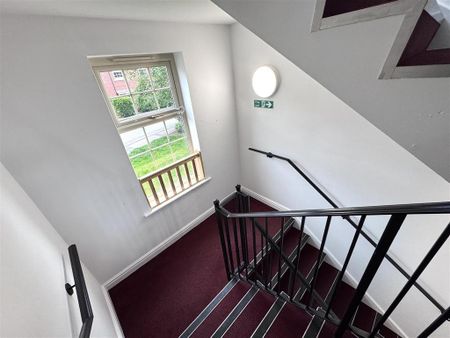 2 bedroom apartment to rent - Photo 3