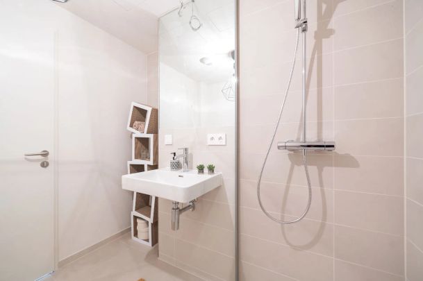 ERSTBEZUG | VIENNA TWENTYTWO | MODERNE 2-ZIMMER-WOHNUNG MIT BALKON | MIETSTART APRIL 2026 - Foto 1