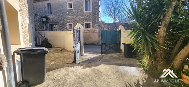 Location Maison 5 pièces 124m² SUSSARGUES 34160 - Photo 1