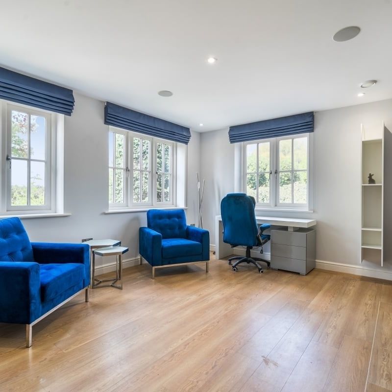 6 bedroom detached house to rent - Photo 1