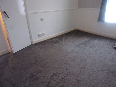 2 Bed Terraced House, Clifton Terrace, LS9 - Photo 5