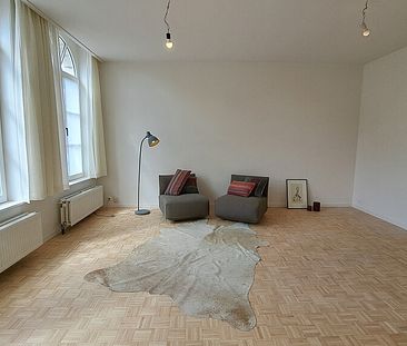 Gelijkvloers duplex-appartement met 2 slaapkamers te huur in Brugge - Foto 2