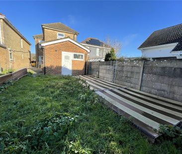 3 bedroom apartment to rent - Photo 6