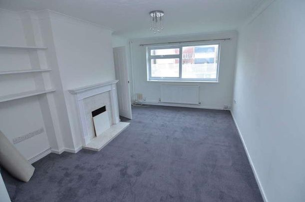 West Woodside, Bexley, DA5 - Photo 1