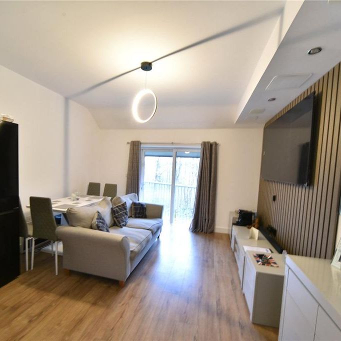 3 bedroom apartment to rent - Photo 1