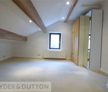 4 bedroom end of terrace house to rent - Photo 1