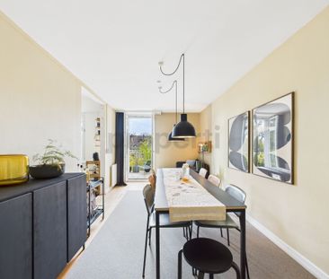 Elegant 6-room old building apartment, completely renovated and flo... - Photo 3