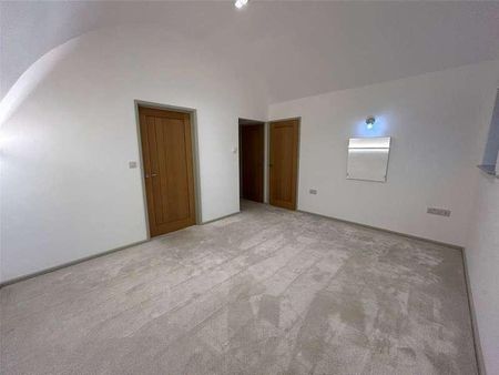 Law Lane, Drayton, Langport, Somerset, TA10 - Photo 5