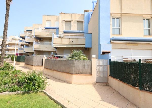 Apartamento bajo en Aguamarina.