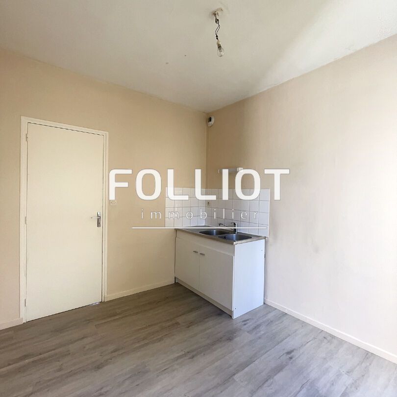 A LOUER Appartement Folligny 2 pièce(s) 47 m2 - Photo 1