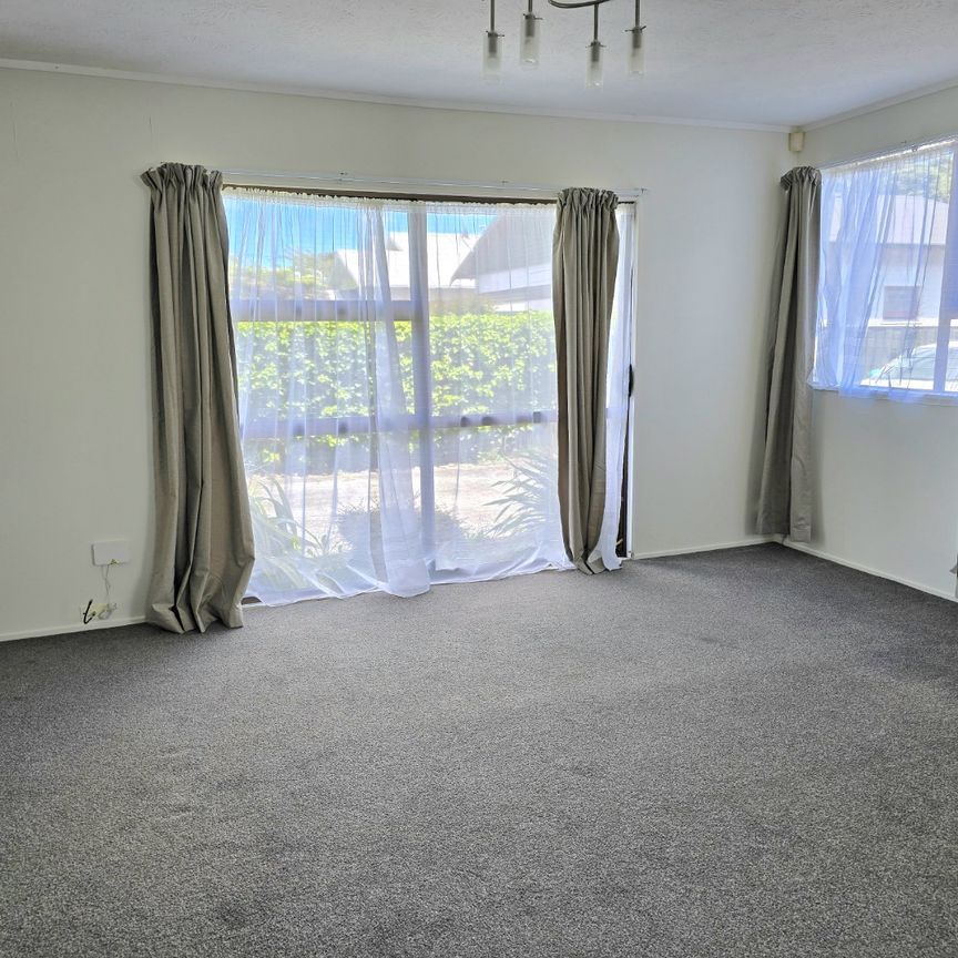 Waiwhetu Living - Photo 1