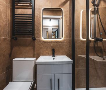 1 bedroom in a house share to rent - Photo 5