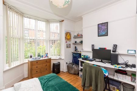 Orme Road, Bangor, Gwynedd, LL57 - Photo 3