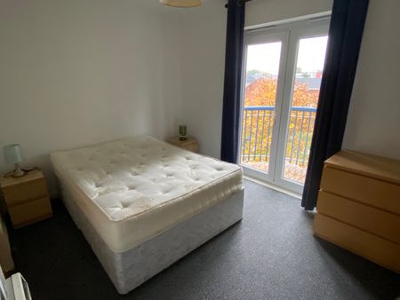 2 Bed Flat, Stretford Rd, M15 - Photo 4