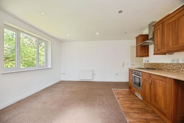 2 Bedroom apartment to rent in Cambridge Square - Photo 1