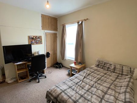 Nunthorpe Road, South Bank - P2011 - Photo 4