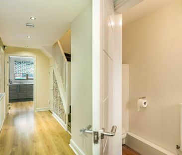 3 bedroom terraced house to rent - Photo 3