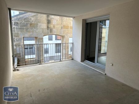 Location Appartement 3 pièces 67m² BORDEAUX 33300 - Photo 4