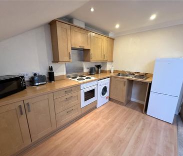 2 bedroom apartment to rent - Photo 6