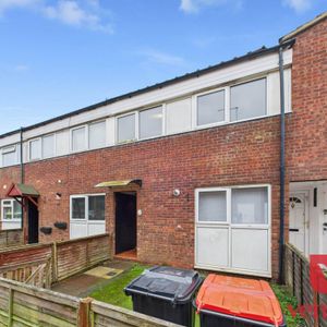 3 bedroom terraced house to rent - Photo 2