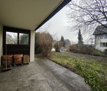 Heimelige Wohnung mit grosszügigem Grundriss im Zürcher Weinland - Photo 1