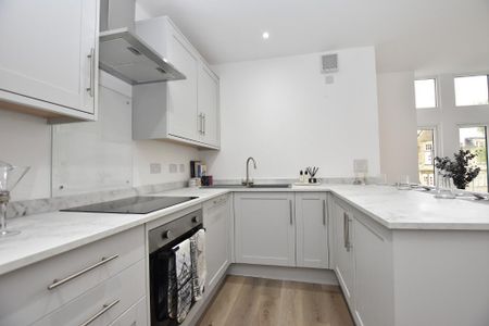 2 bedroom apartment to rent - Photo 5