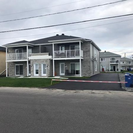Appartement, logement à louer, Salaberry-de-Valleyfield 4 1/2 libre maintenant - Photo 3