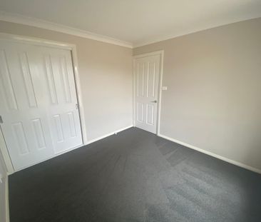 4 BEDROOM HOUSE LOCATED HILLVUE - Photo 1